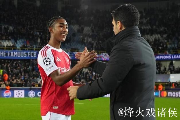 16岁103天，阿森纳小将萨蒙成为欧冠历史第6年轻